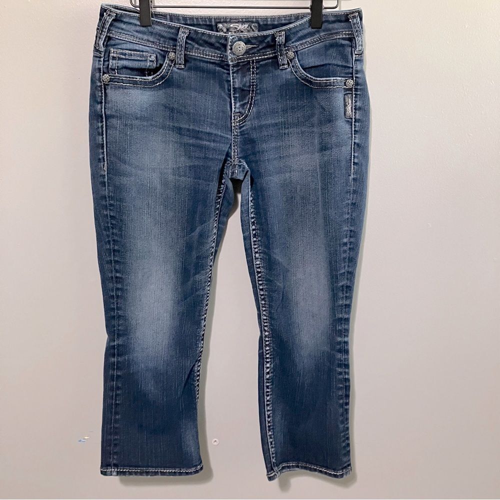 Silver Aiko Kick Flare Cropped Medium Wash Jeans Women Size 30
